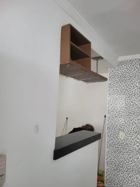 Alugar Apartamento / Mobiliado em Botucatu. apenas R$ 1.550,00